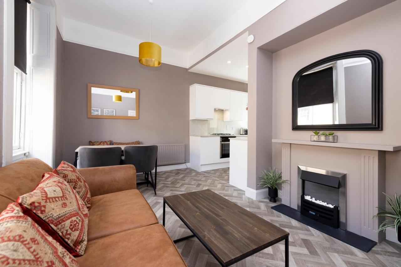 Appartement Joivy Homely By St Giles With Desk Edinburgh